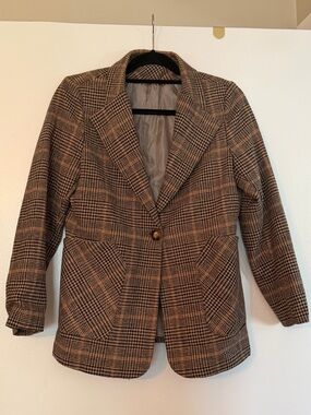 Classic Houndstooth Plaid Single-Button Blazer